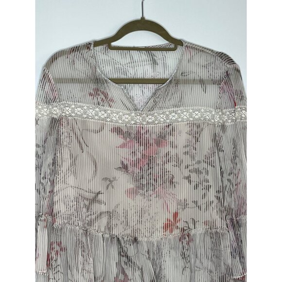 Elie Tahari 100% SIlk Floral Pattern Lace Details‎ Bell Sleeve Shamra Blouse L - Picture 2 of 10